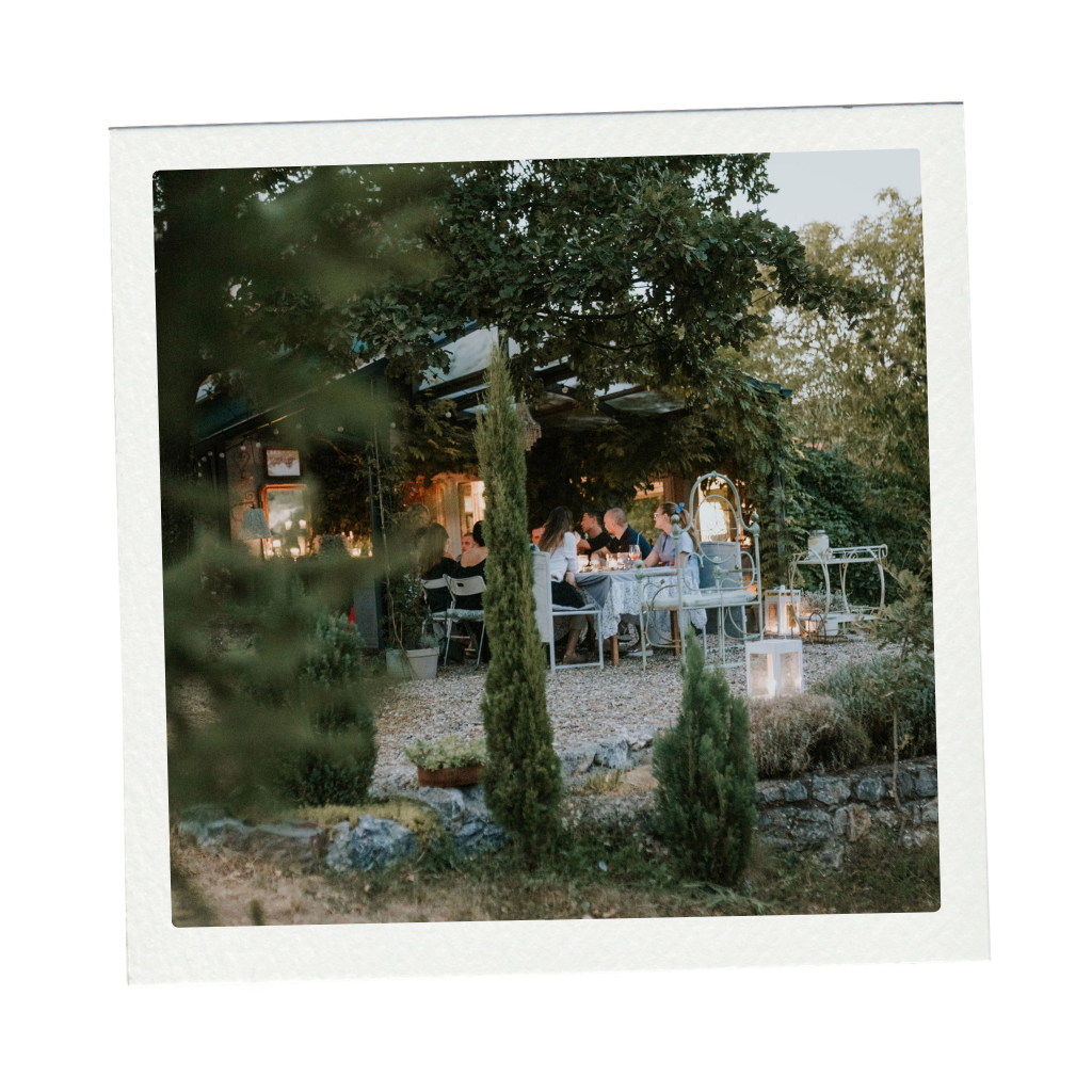 fairy-oak-house-exterior-polaroid-2